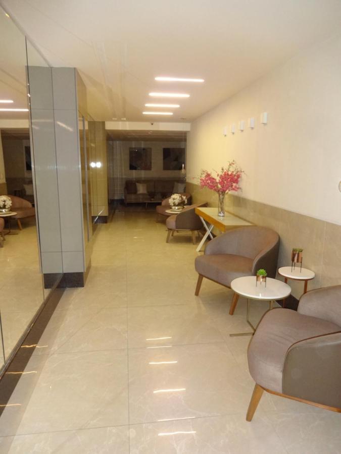 Magnifico Apartamento: Beachfront Charm with 3 AC Rooms & 4 Balconies Guarapari Exterior photo
