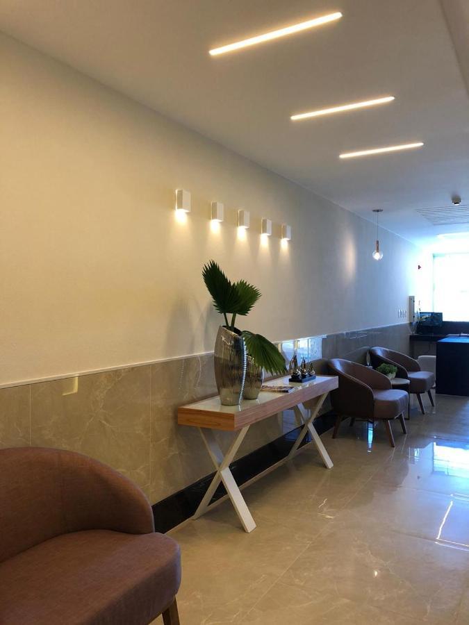 Magnifico Apartamento: Beachfront Charm with 3 AC Rooms & 4 Balconies Guarapari Exterior photo