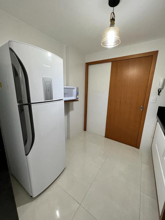 Magnifico Apartamento: Beachfront Charm with 3 AC Rooms & 4 Balconies Guarapari Exterior photo