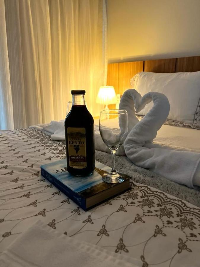 Magnifico Apartamento: Beachfront Charm with 3 AC Rooms & 4 Balconies Guarapari Exterior photo