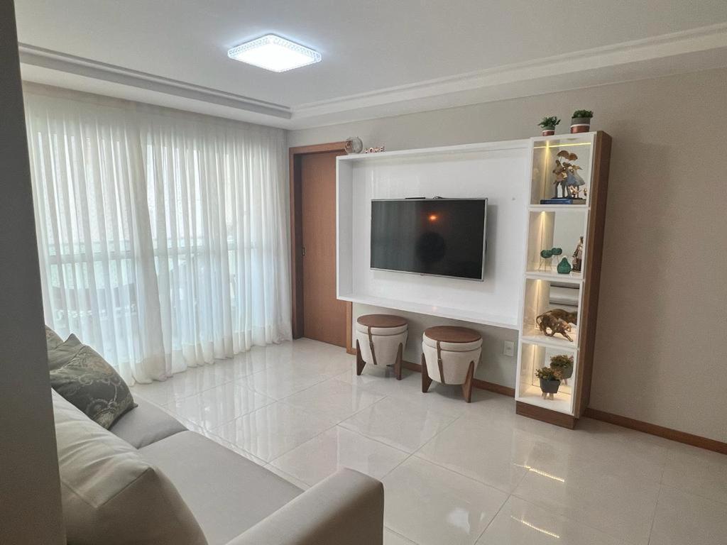 Magnifico Apartamento: Beachfront Charm with 3 AC Rooms & 4 Balconies Guarapari Exterior photo